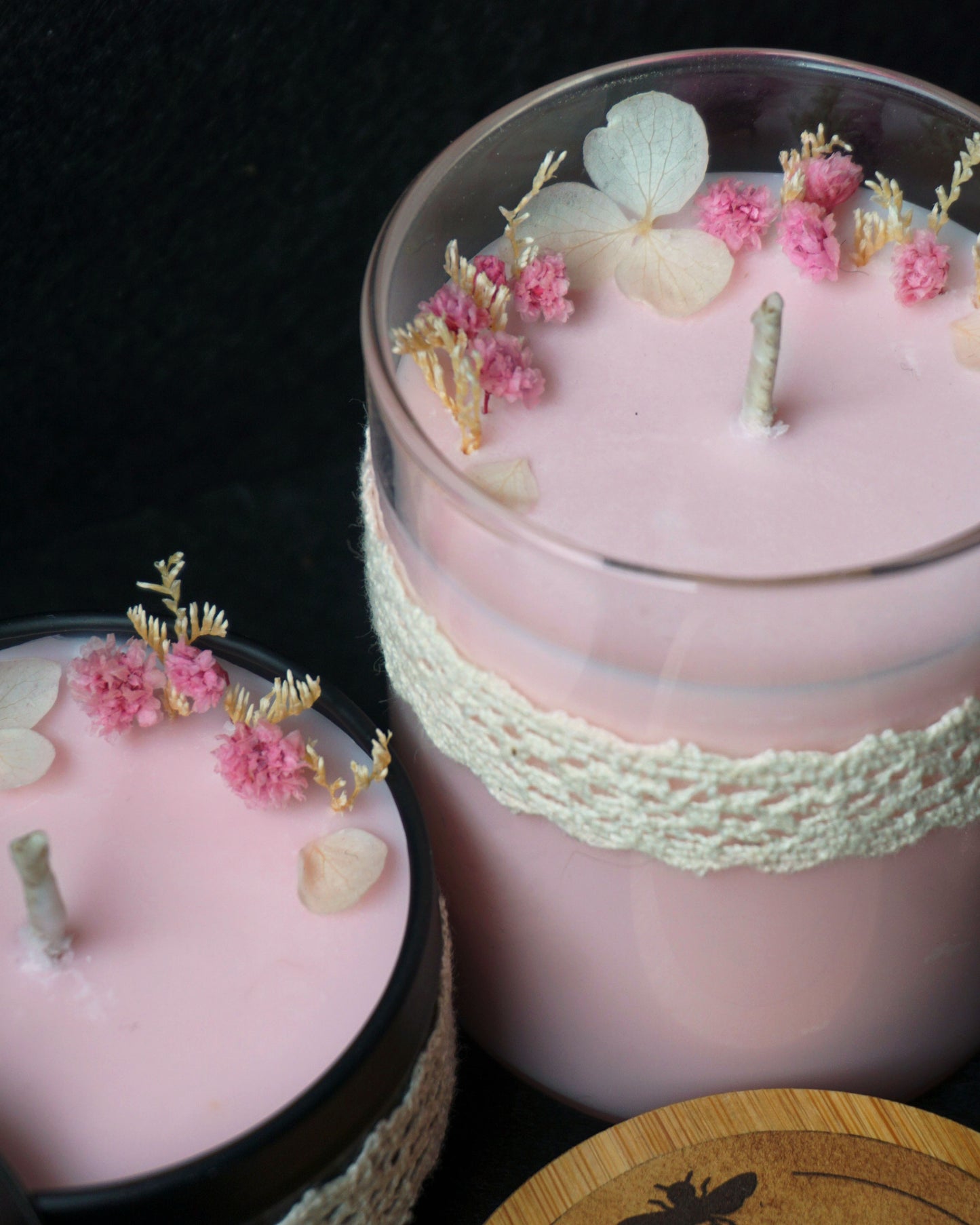 “Premiers bourgeons” (First buds) series candles: Vanilla, Cherry blossom