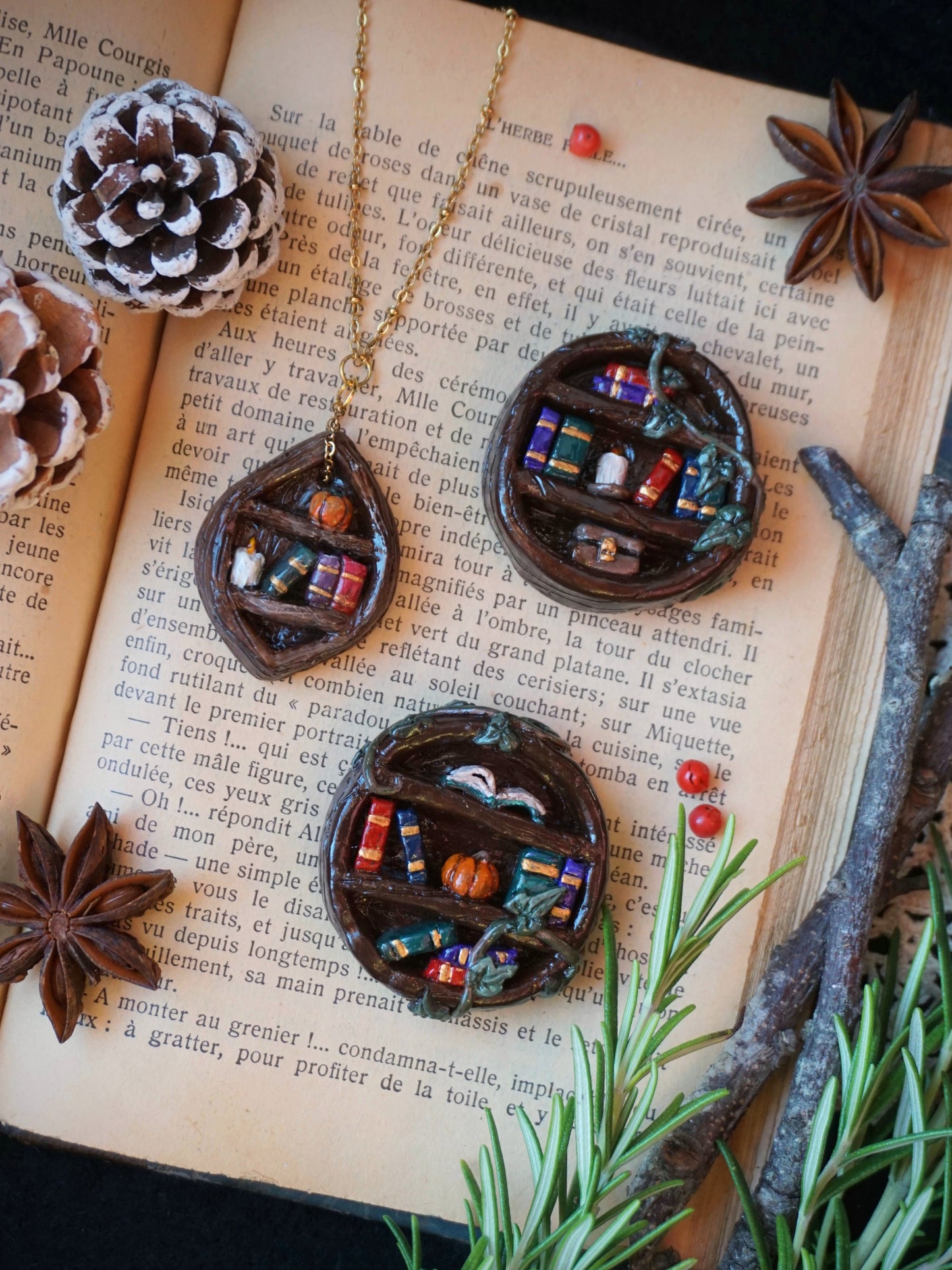 "Enchanted Library" Collection: Pendant and magnets